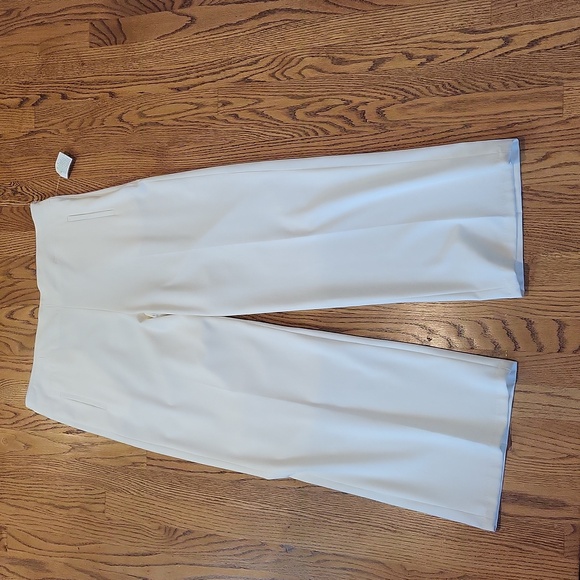 Boutique Essentials cream colored size 16 elegant evening professional trousers - Picture 1 of 10
